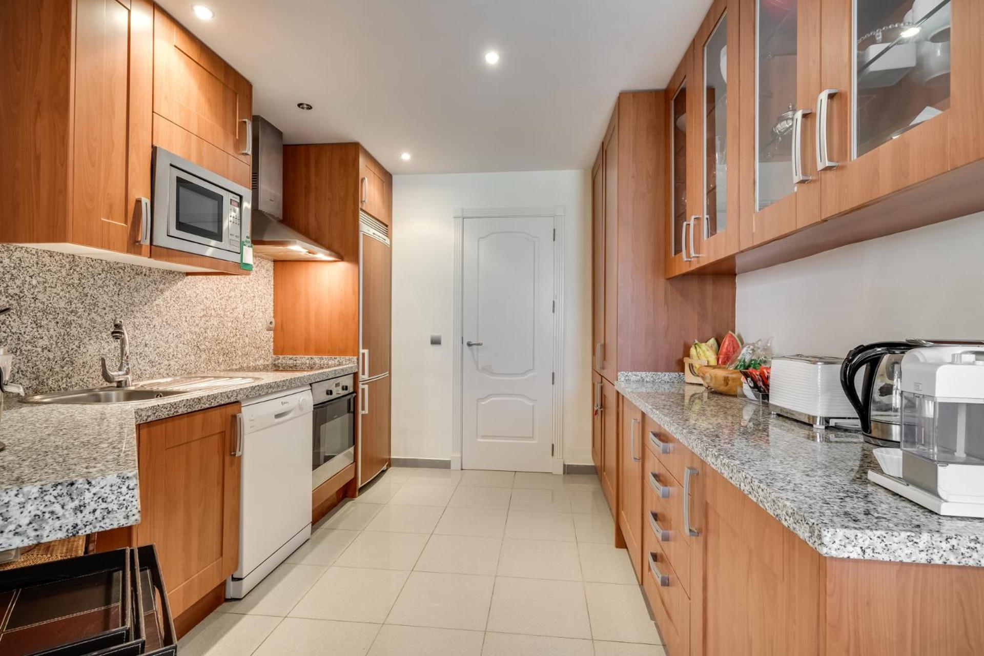 Molo Residences Boutique Apartments & Spa Marbella Buitenkant foto