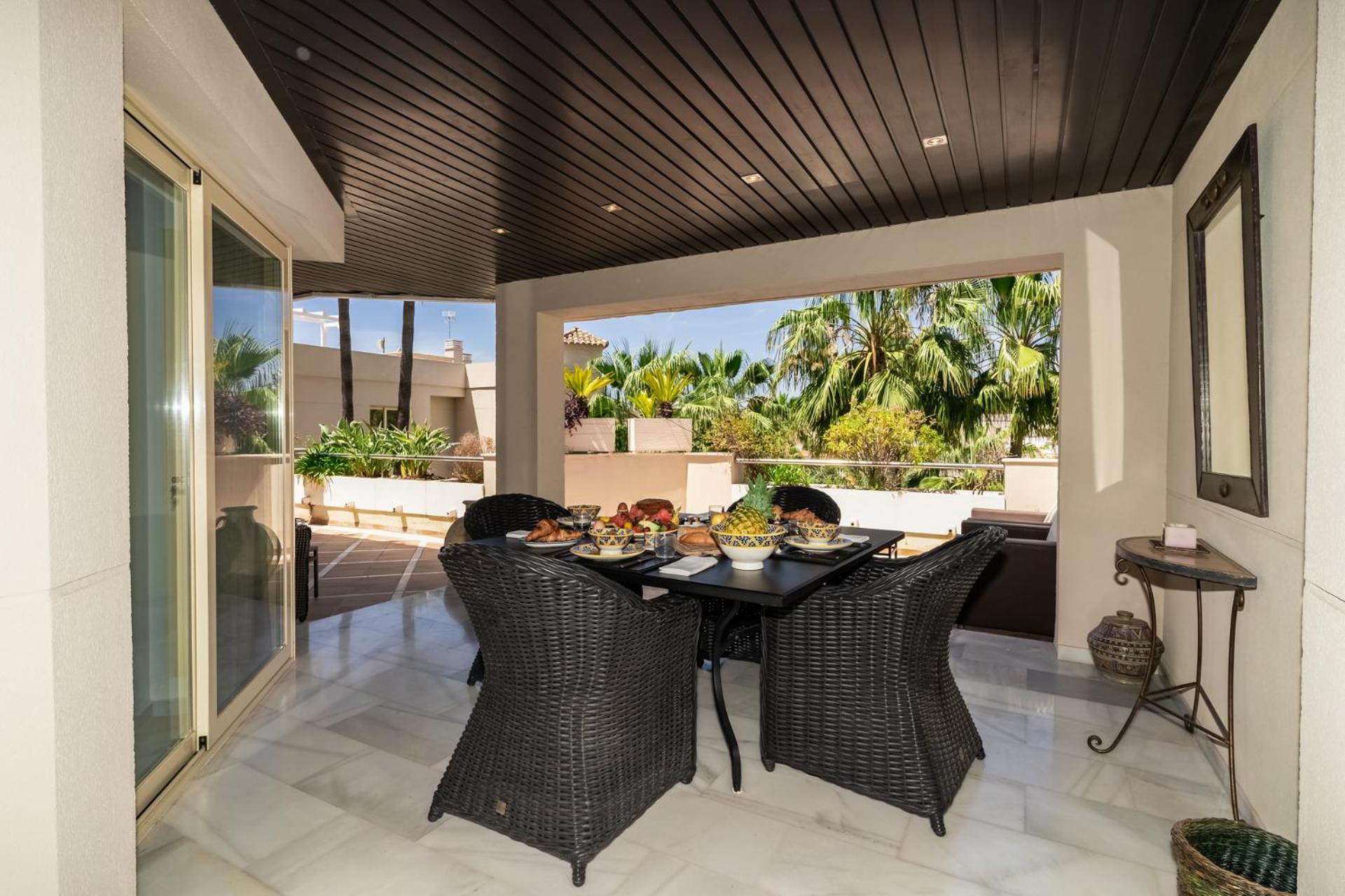 Molo Residences Boutique Apartments & Spa Marbella Buitenkant foto