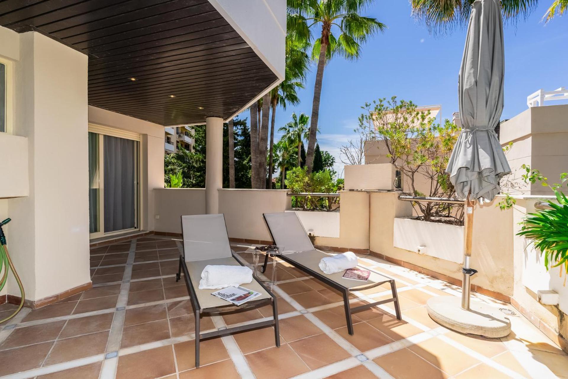 Molo Residences Boutique Apartments & Spa Marbella Buitenkant foto