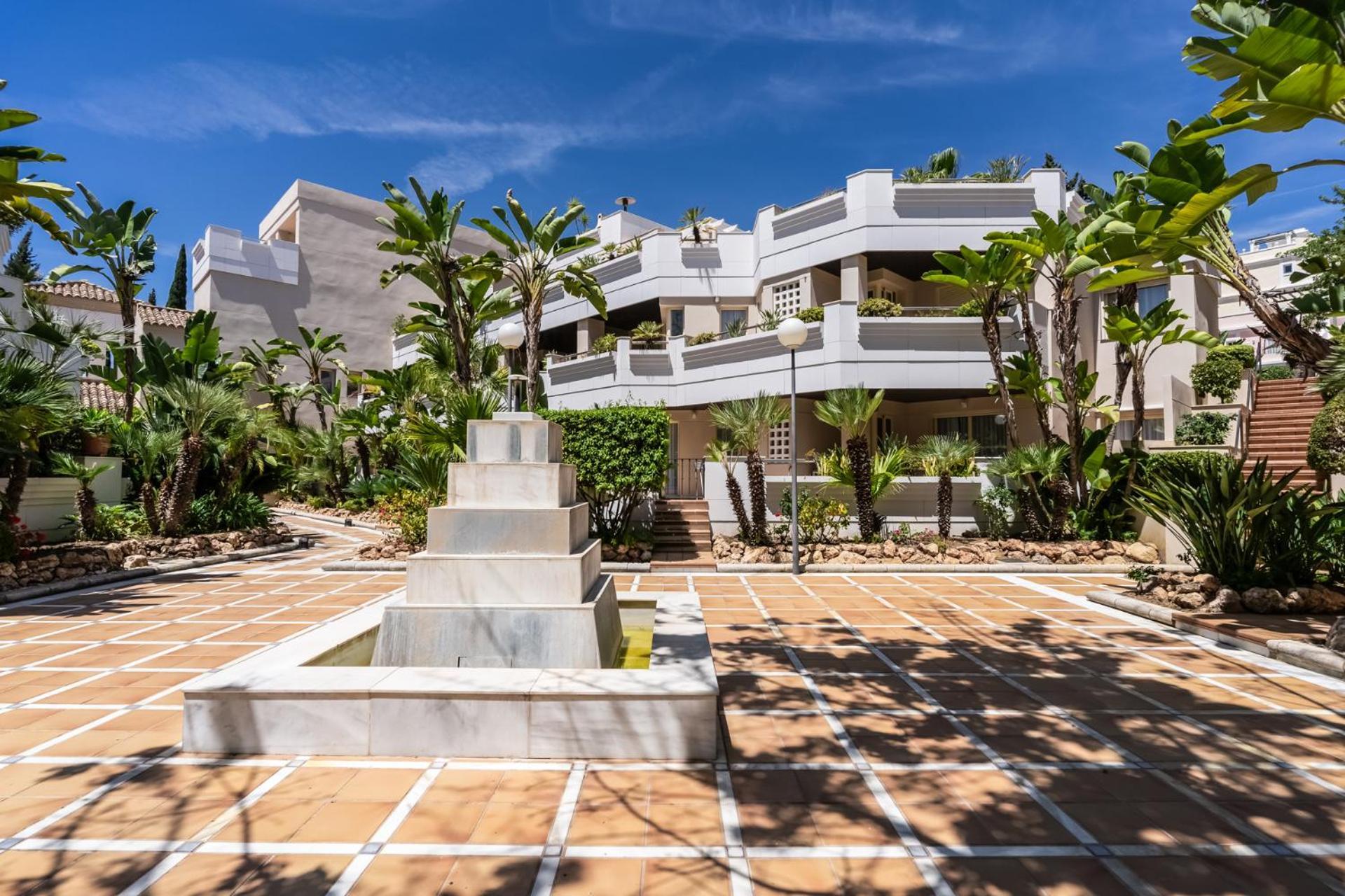 Molo Residences Boutique Apartments & Spa Marbella Buitenkant foto