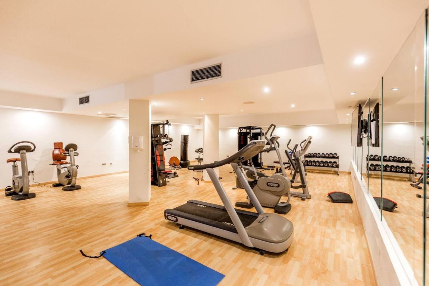 Molo Residences Boutique Apartments & Spa Marbella Buitenkant foto