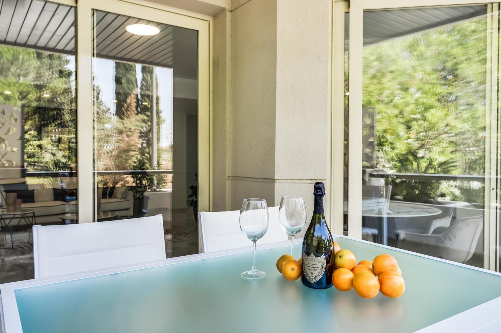 Molo Residences Boutique Apartments & Spa Marbella Buitenkant foto
