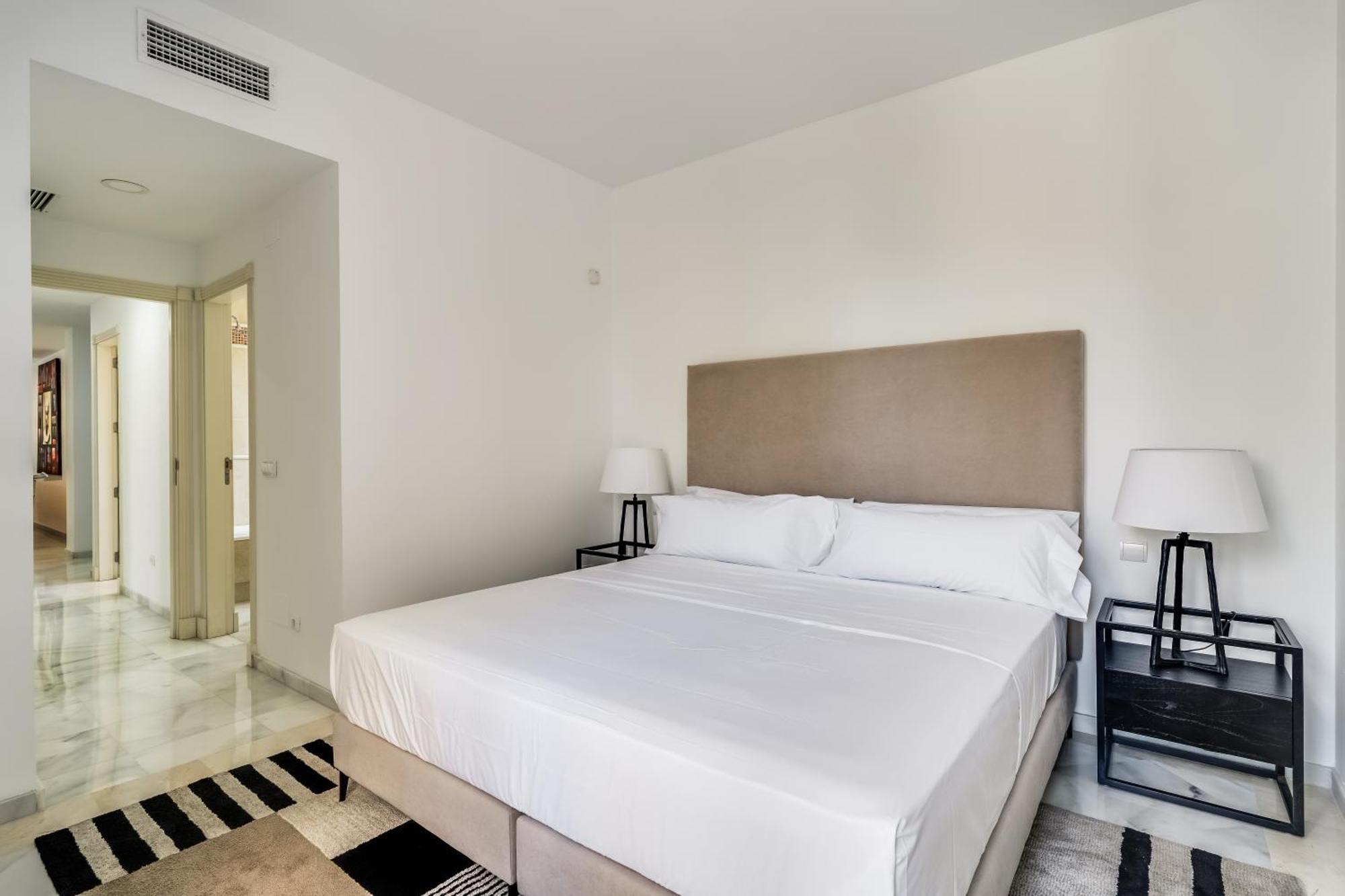 Molo Residences Boutique Apartments & Spa Marbella Buitenkant foto
