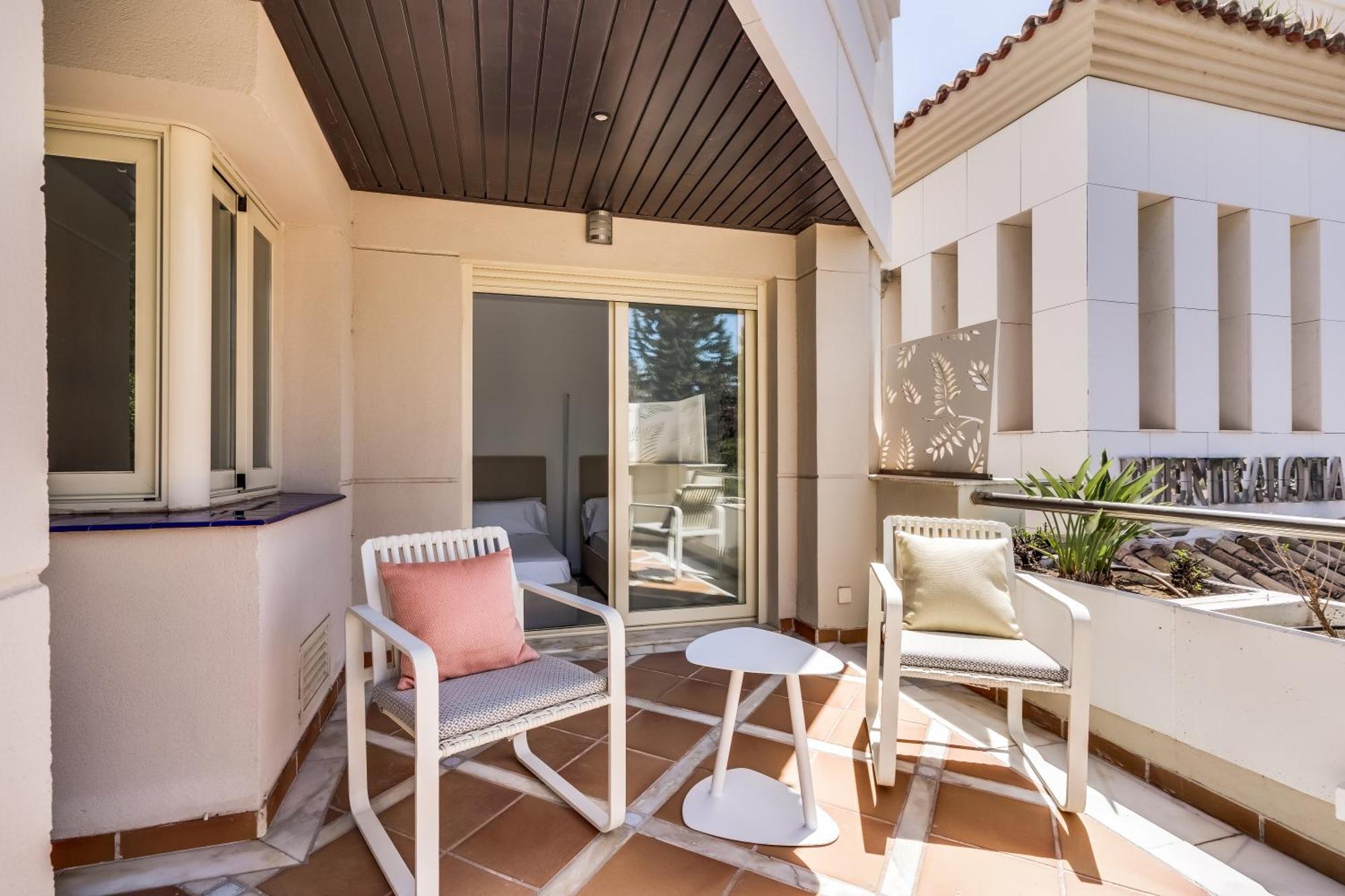 Molo Residences Boutique Apartments & Spa Marbella Buitenkant foto