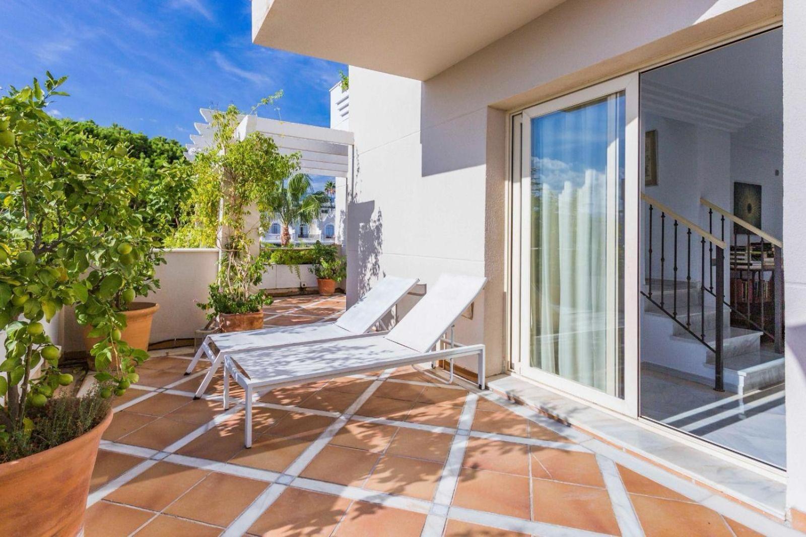 Molo Residences Boutique Apartments & Spa Marbella Buitenkant foto